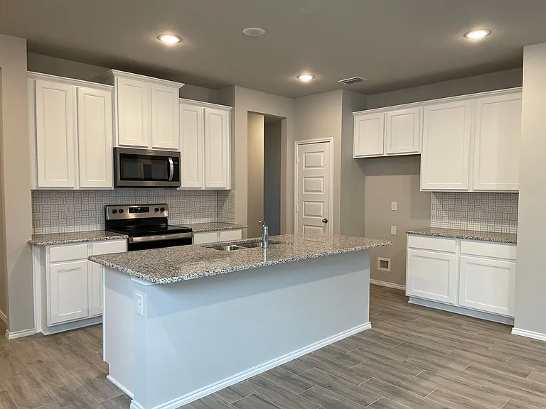 6009 Pitcher Way — Photo 7