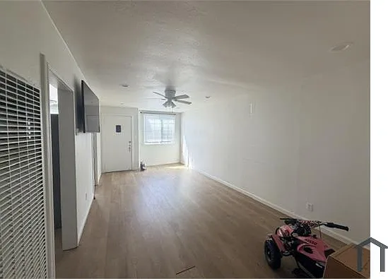 2603 Humboldt Ave — Photo 2