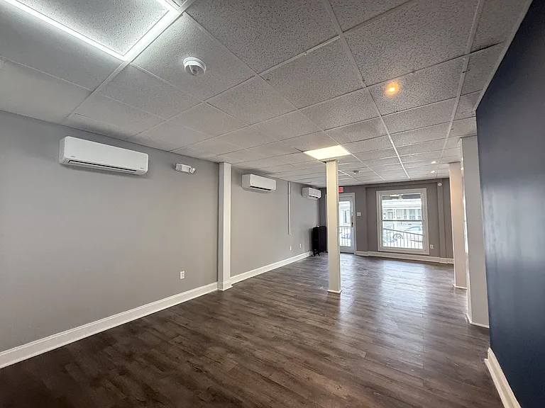 632 Main St — Photo 6