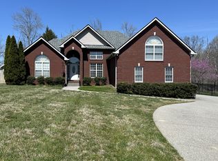 207 Thoroughbred Way, White House, TN 37188