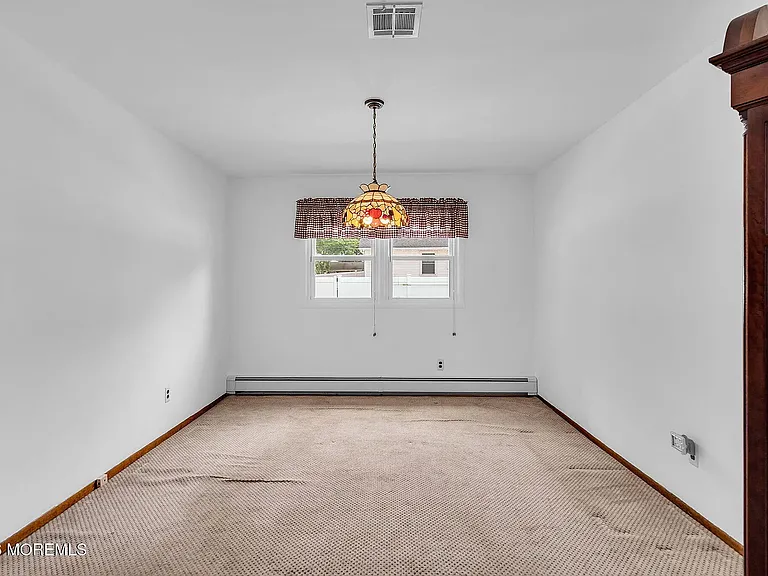 816 6th Ave — Photo 6