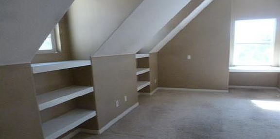 2nd image of 10468 White Rose Ln
