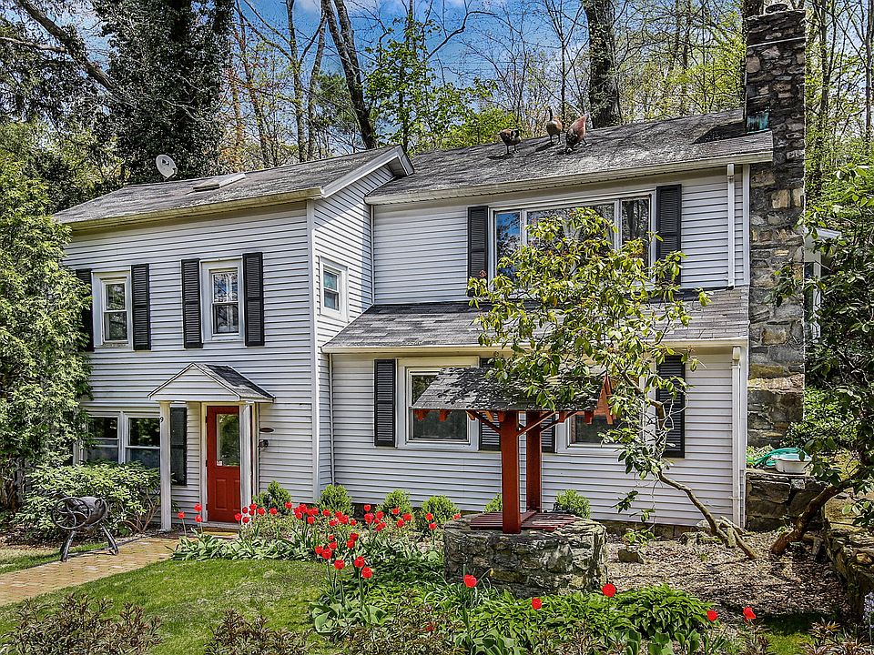 9 Buick Ln Mahopac, NY (04 of 31).jpg