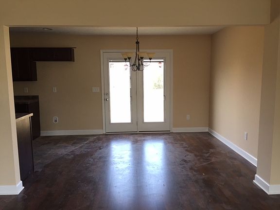 3rd image of 3614 Jerry Anderson Dr
