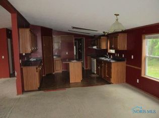 101 Pamelas Way, Mc Comb, OH 45858