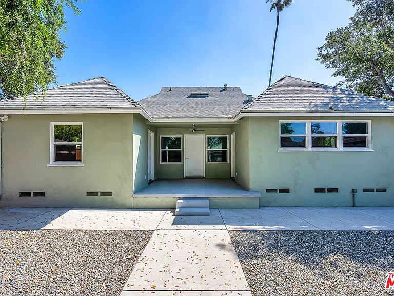 1091 Palm Ter — Photo 34