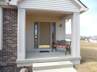 501 Hunters Rdg, Auburn, IN 46706