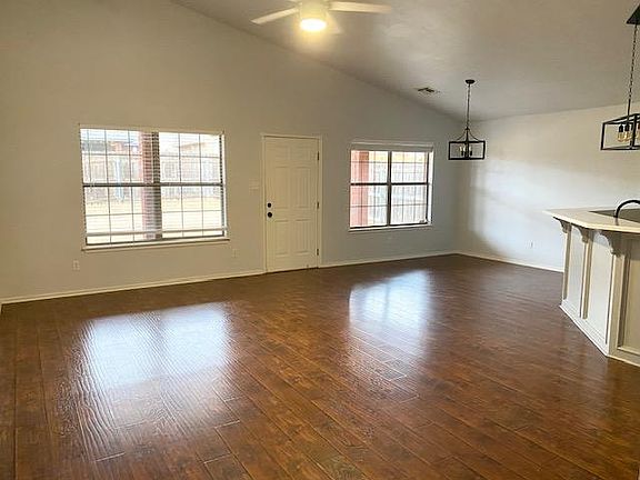 2nd image of 4417 SW Mesquite Dr