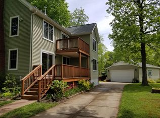 5065 College St, Hamburg, NY 14075