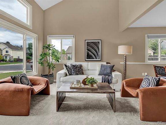 2nd image of 493 E 16th Avenue