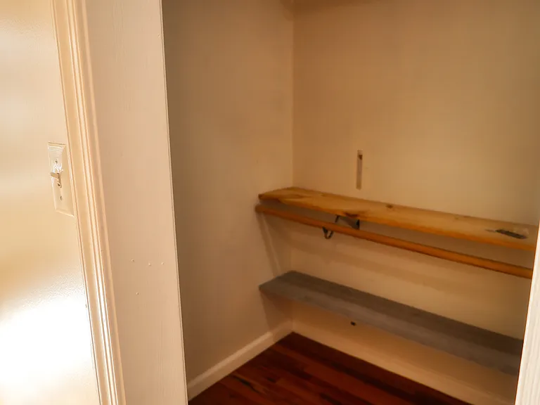 31 Hanford St #1 — Photo 6