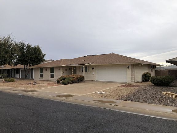 3rd image of 10811 W Saratoga Cir