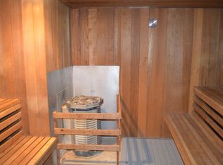 1528 Carpenter Ave, Des Moines, IA 50314