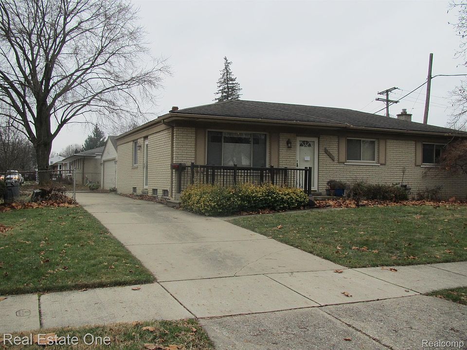 1st image of 31419 Fairfax St