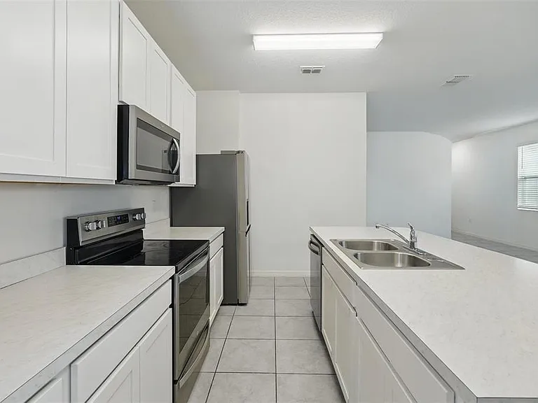 1187 Papaya Cir — Photo 16