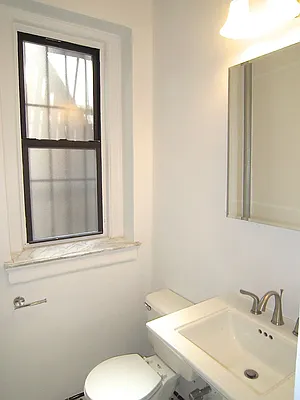 Rented by City Connections Realty | media 30