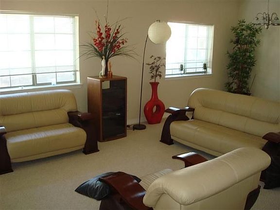 3rd image of 3688 Tierra Calida Dr