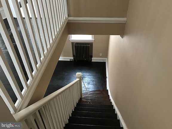 3rd image of 306 S Broom St