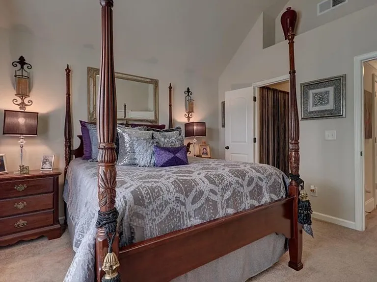 3196 Moon Stone Ln — Photo 19