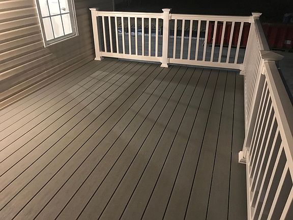 Deck 14' X 10'