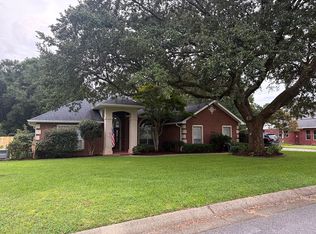 9252 Bell Ridge Dr, Pensacola, FL 32526