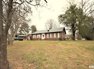 308 W Clark Trl, Herrin, IL 62948