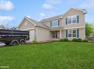 110 S Constitution Dr, Aurora, IL 60506