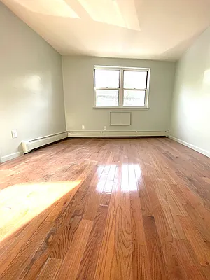 Rented by Oxford Property Group | media 5