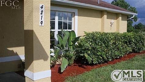 4th image of 4219 E Gator Cir