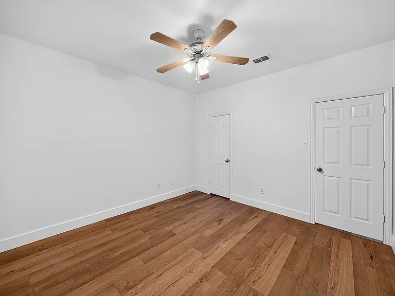 11630 La Grange Dr — Photo 22