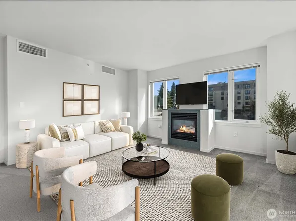 1188 106th Avenue NE #222, Bellevue, WA 98004