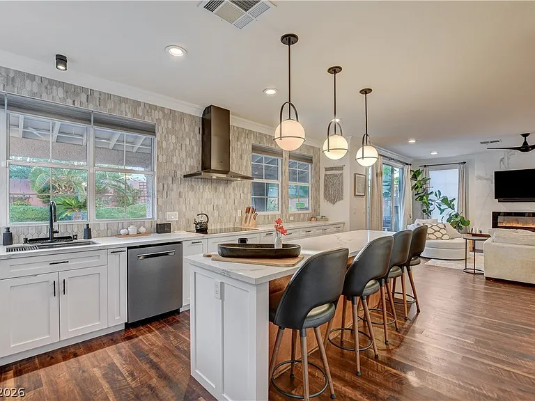 1409 Palantine Hill Dr — Photo 17