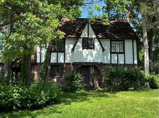 5412 Locust St, Kansas City, MO 64110