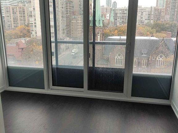 4th image of 319 Jarvis St #809