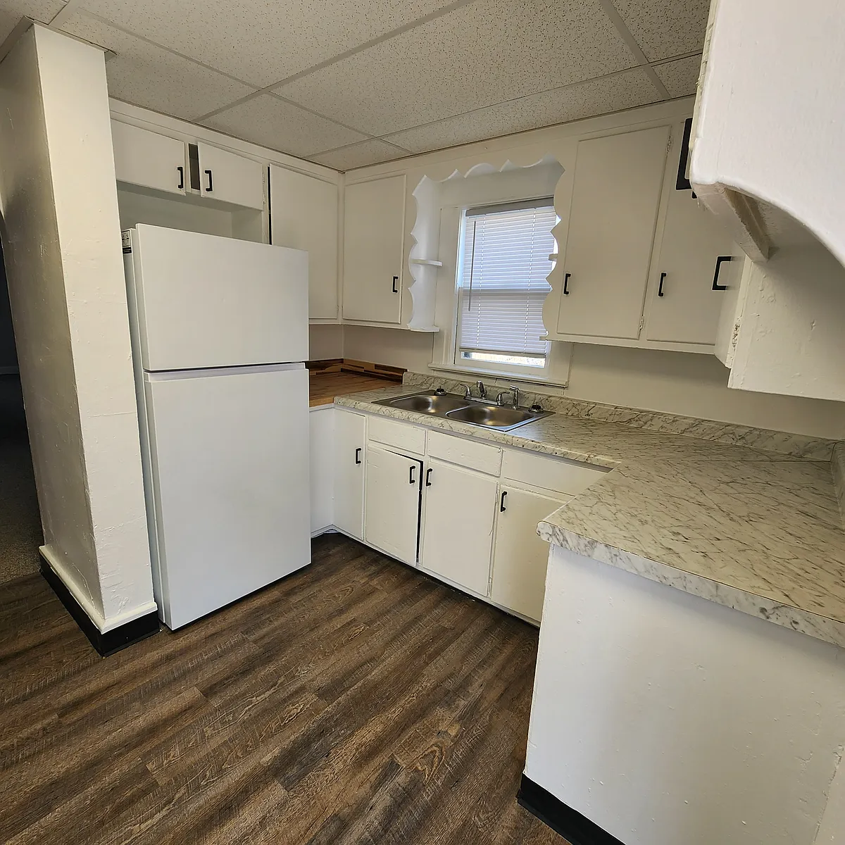 Building Photo - 1811 State St #1