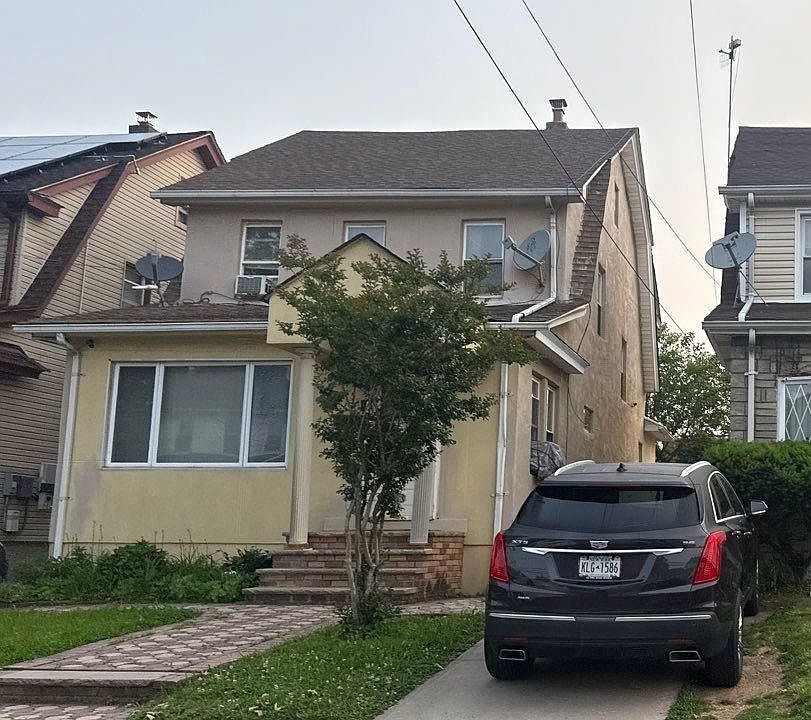 1st image of 225-09 107th Avenue