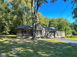 5375 East Dr, Niles, OH 44446