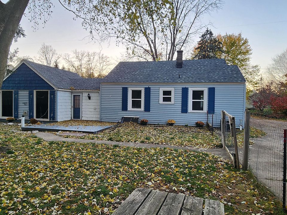 540 Park St, Wayland, MI 49348 Zillow