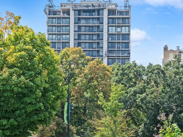1920 N Clark St APT 11B, Chicago, IL 60614