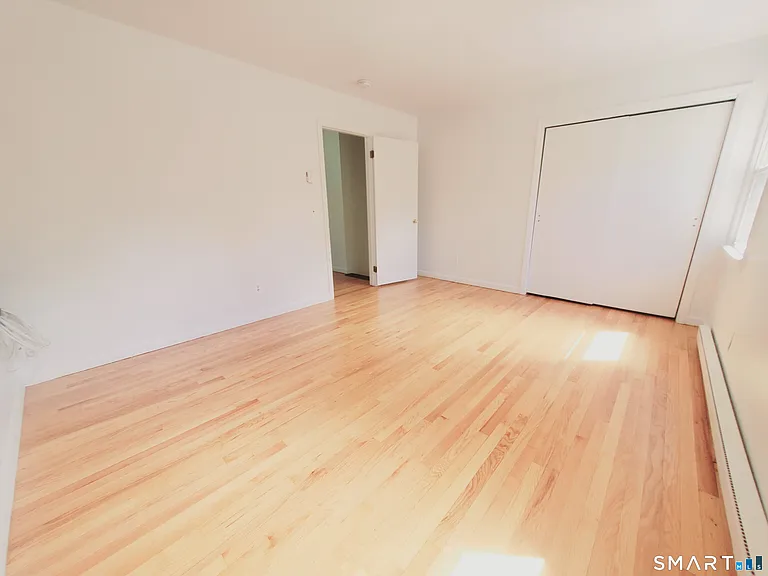 313 Flax Hill Rd #A — Photo 7