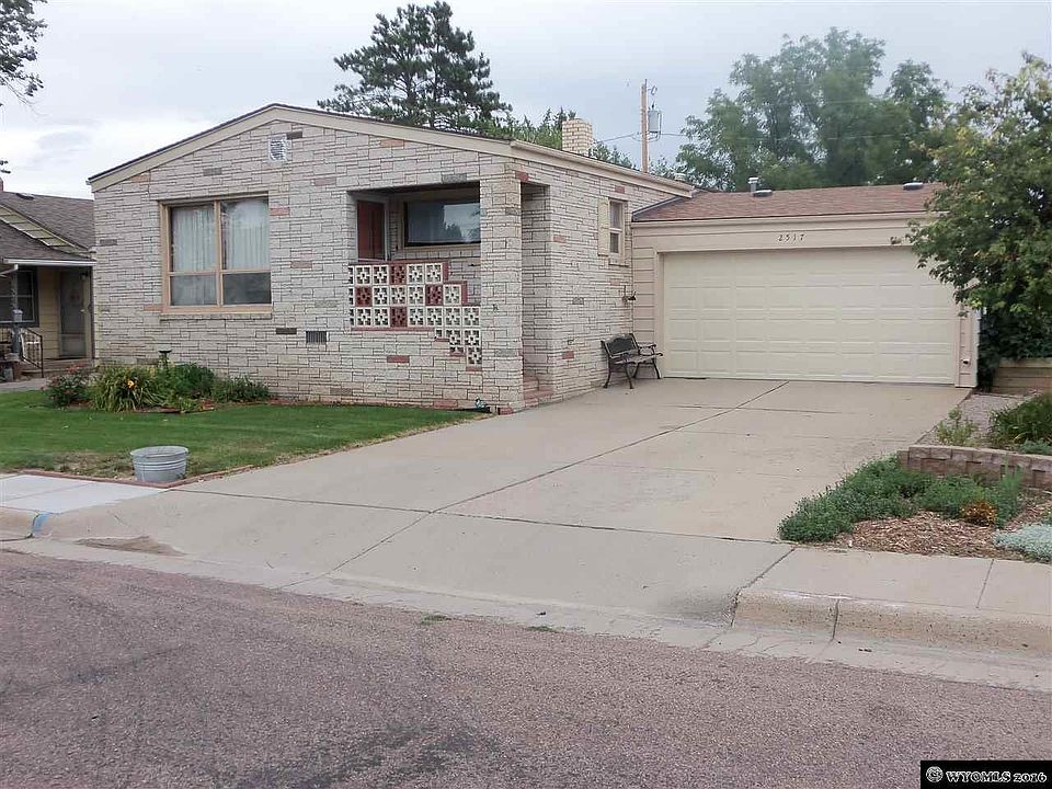 1st image of 2517 E C St