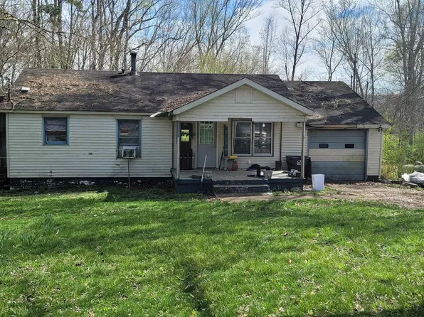 742 Waldrop Rd, Gadsden, AL 35904