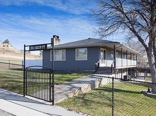 1314 Main St, Roundup, MT 59072