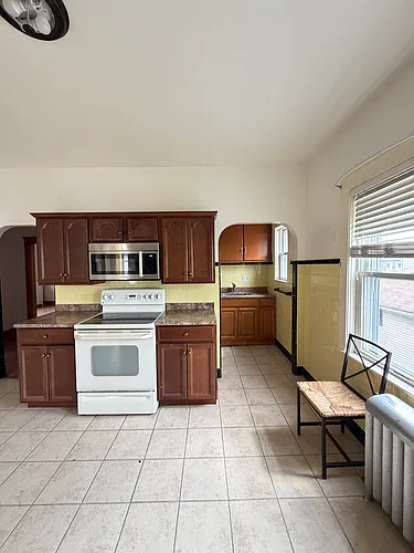 123 Saint Andrew Rd #2 Photo 1