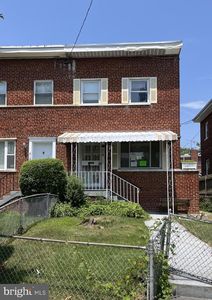 618 Galveston St SE, Washington, DC, 20032