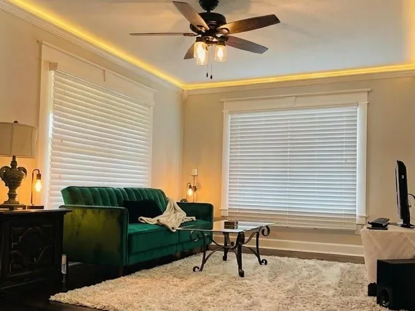 4314 Gano St, Houston, TX 77009