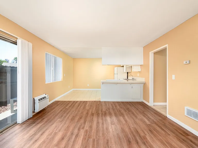 1528 Montecito Rd — Photo 10