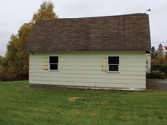 3rd image of 230 N Wade Road