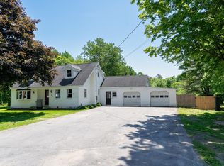 31 Maple St, Vassalboro, ME 04989