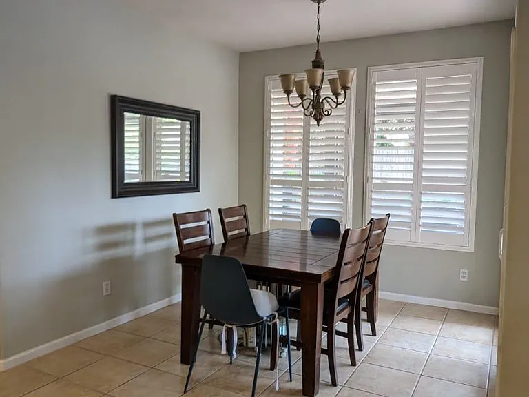 2554 Maybrook Dr — Photo 2